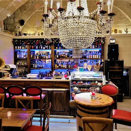 Casa Asti Valletta